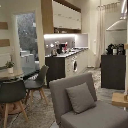 Apartment Alpinia N Lotus Apts. *