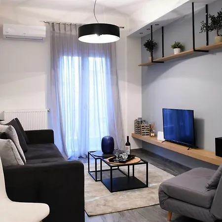דירה Alpinia N Lotus Apts.